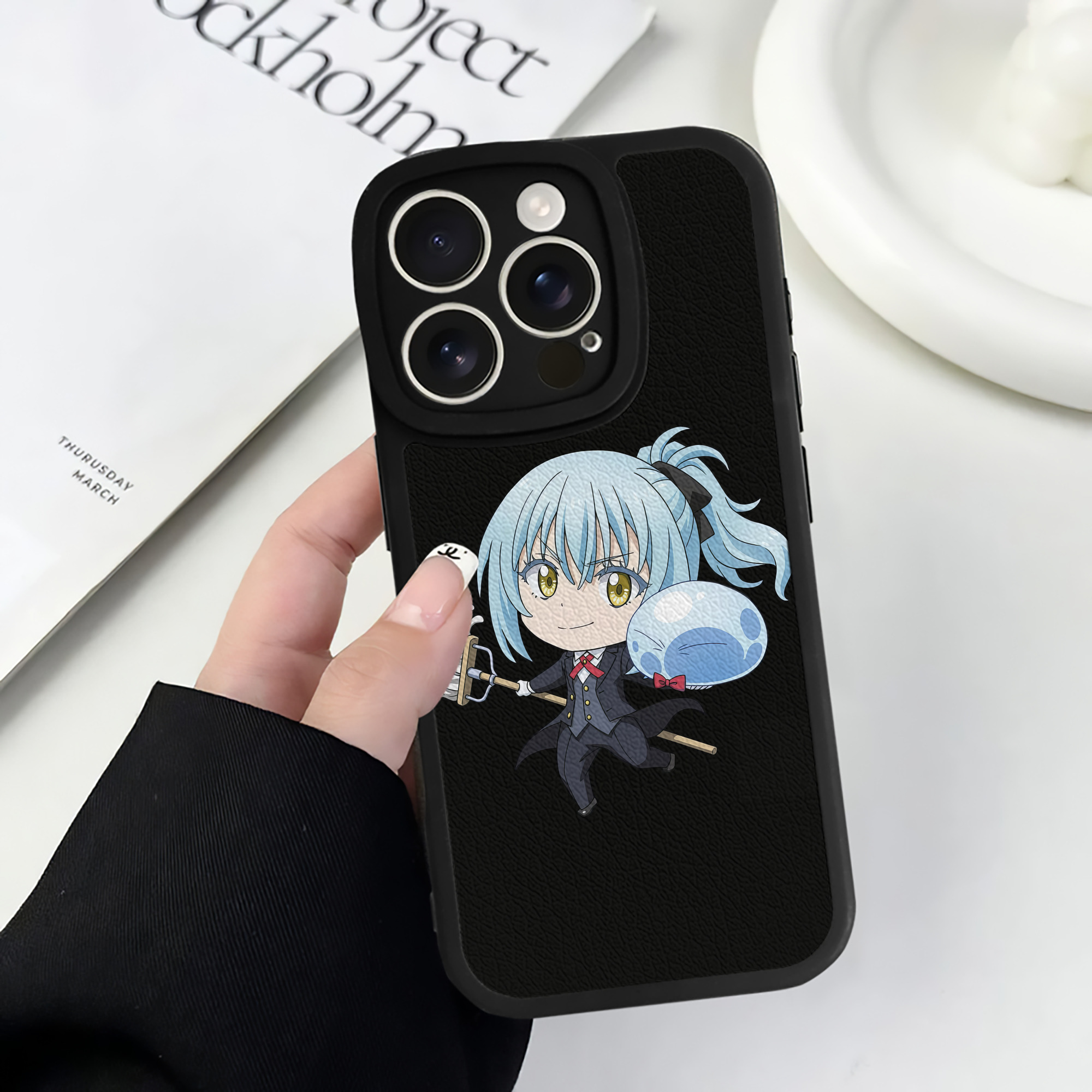 （画像用） 転スラ Regarding Reincarnated to Slime 【iPhone 16シリーズ対応】シリコンスマホケース（レザー調） 材質：シリコン